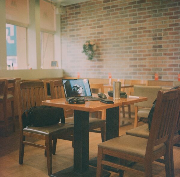 Mos, Cafe, Laptop｜0161-67690001